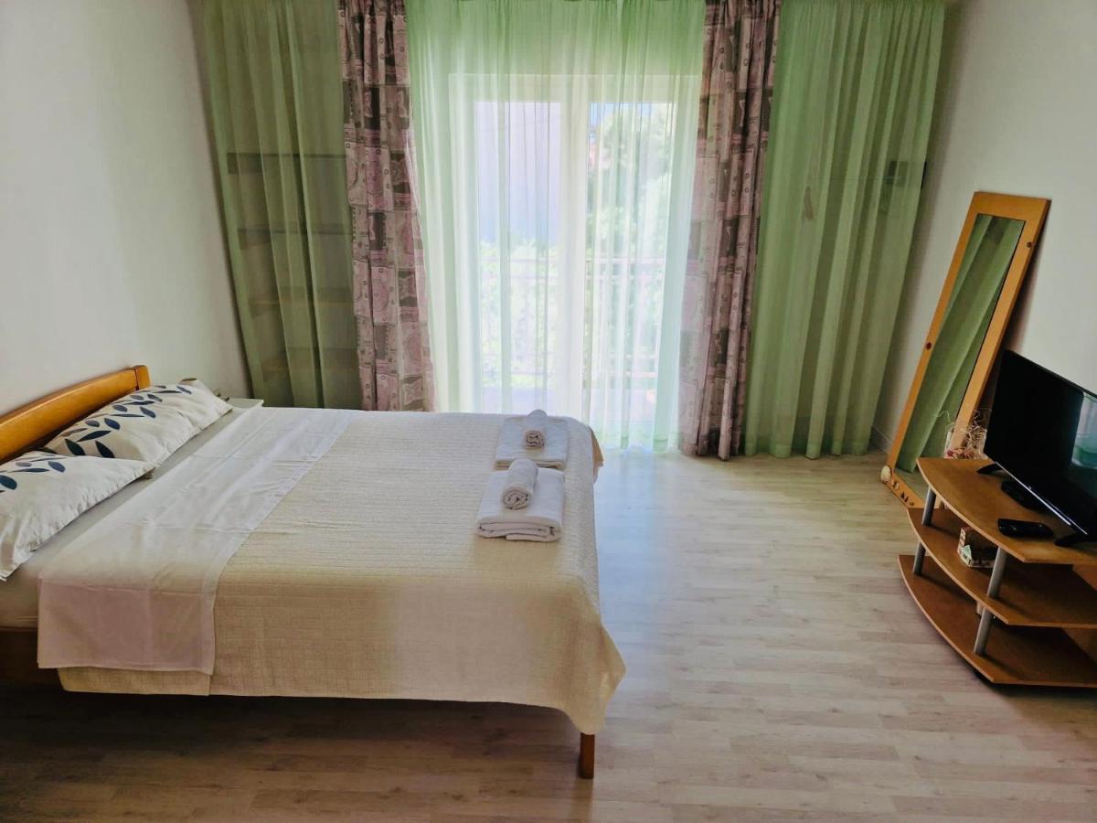 روفينج Olive Tree Apartments المظهر الخارجي الصورة