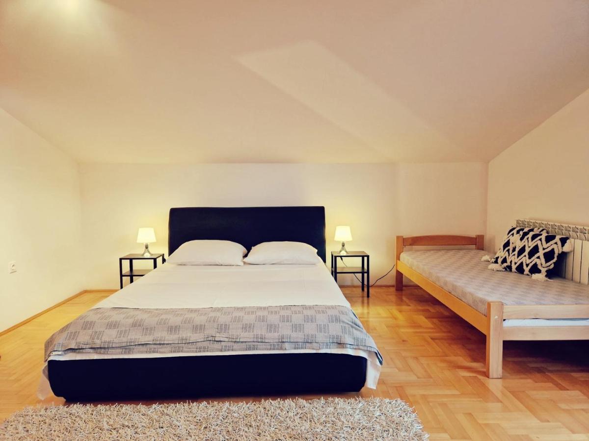 روفينج Olive Tree Apartments المظهر الخارجي الصورة